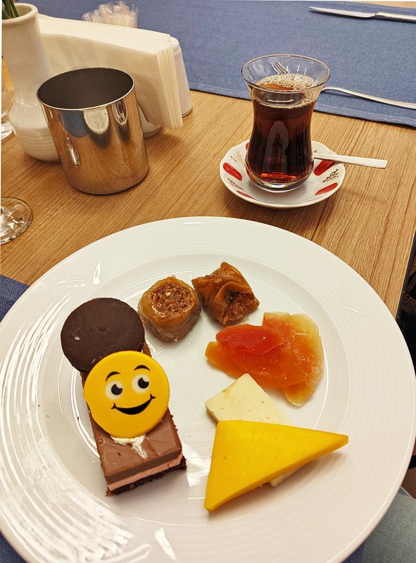 https://i.postimg.cc/xT9qJqD6/417-IMG-20231003-194409.jpg