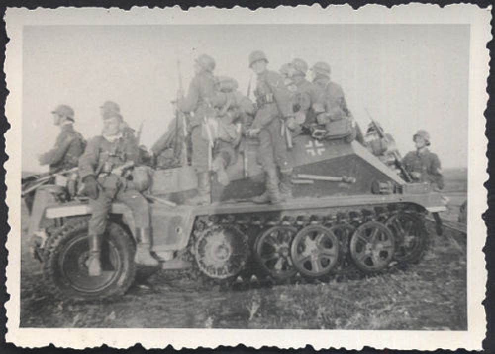 Regt. GD aufgesessene Grenadiere auf Schützenpan