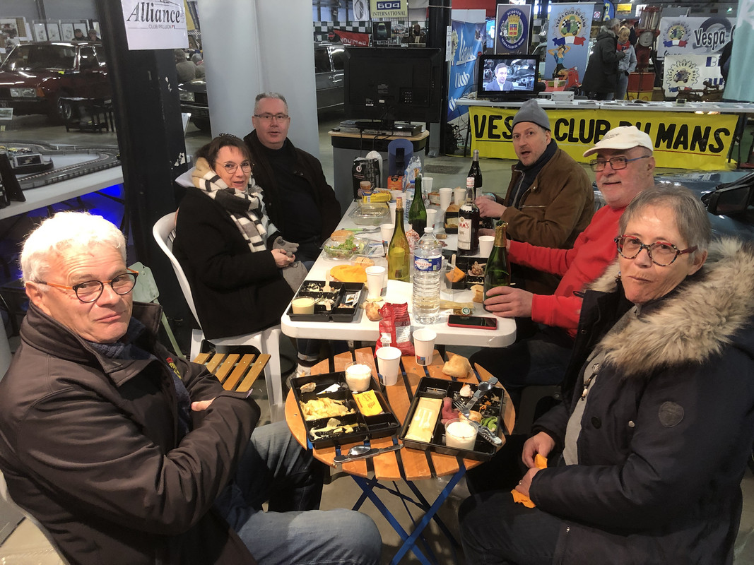 8D2ACB89-F6DF-4D4E-B437-8FEEA91C8DBA