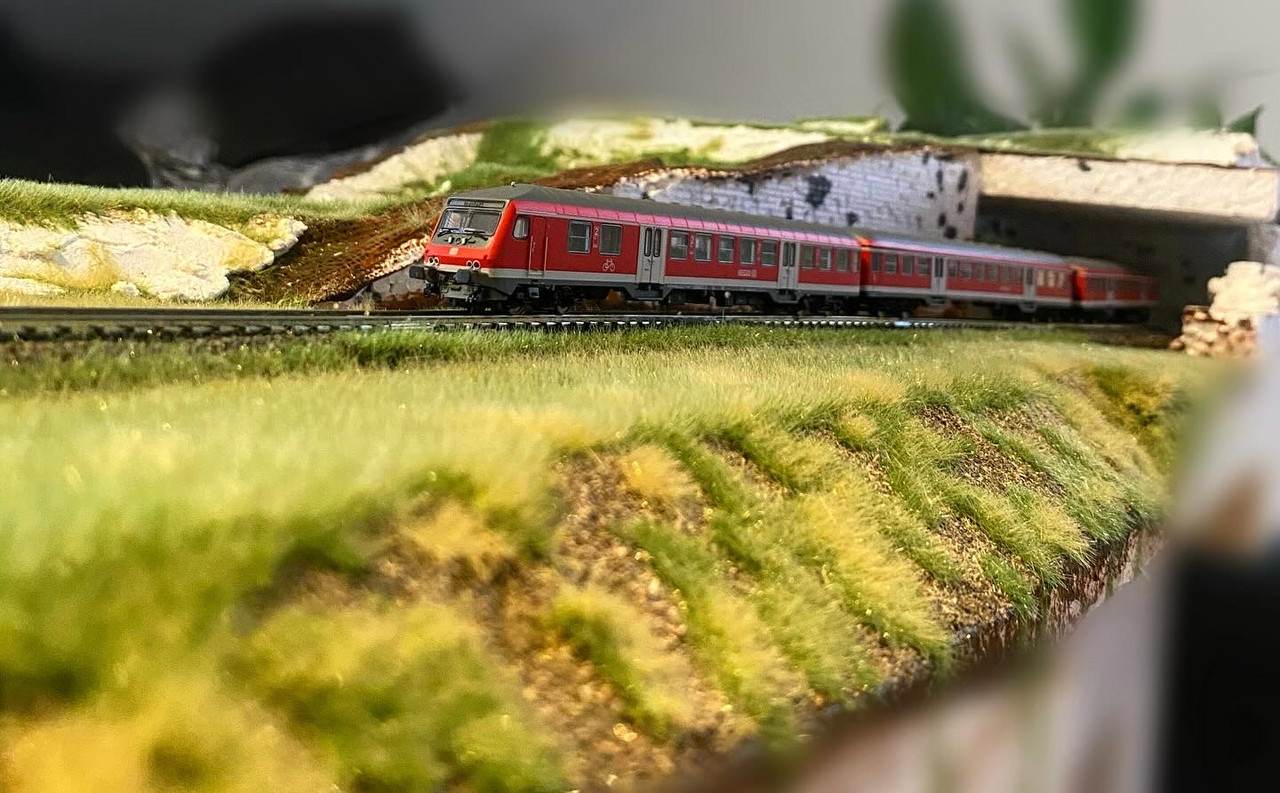 B40FDE1A-5BB8-4C41-A79D-40906F585112