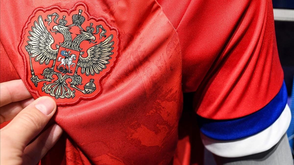 Adidas rompe con Rusia por la guerra con Ucrania, no patrocinará su selección