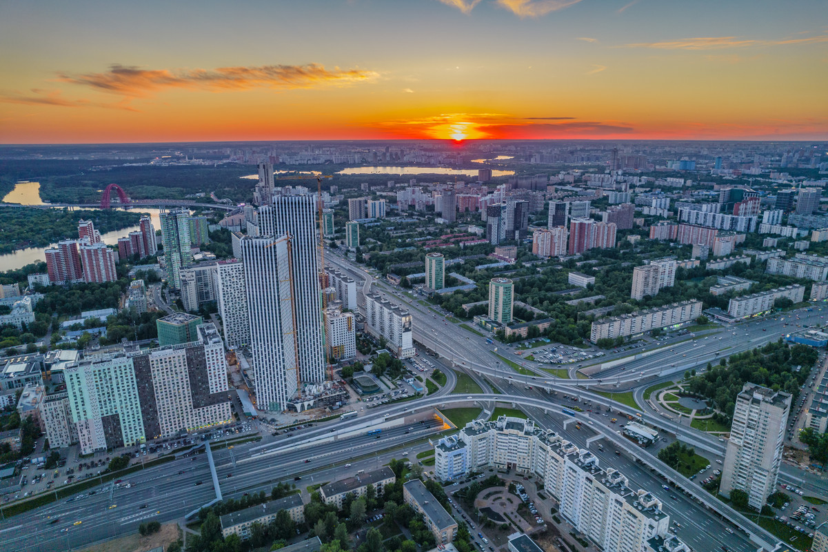 закат жукова народного ополчения