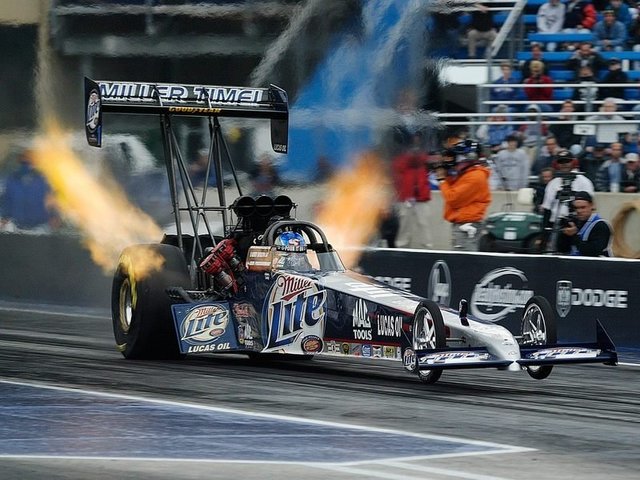Drag 1