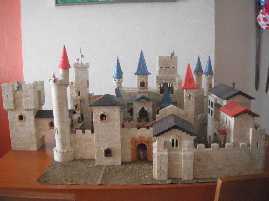 Villa y palacio ducal de Lechimbre - Vista front