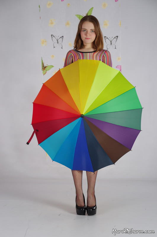 MarvelCharm_Nicolette-Rainbow-040