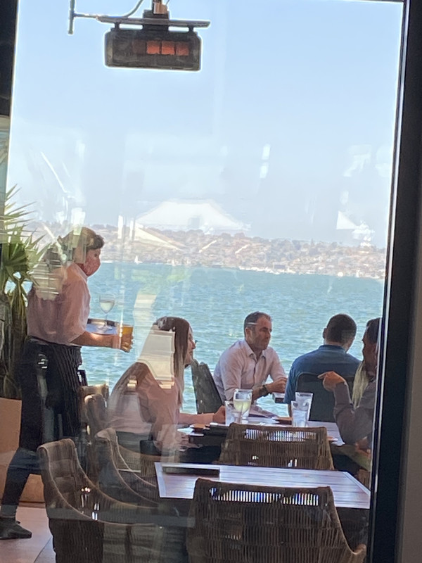 69C5B0A5-25F8-4B73-B4C6-29813DA33FC0