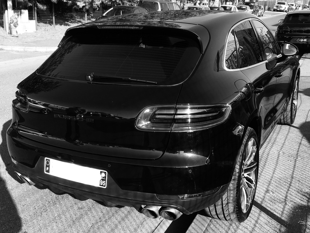 148D07E6-BA2F-437F-BB96-BCA2B32752CC