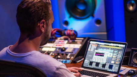 How to Make a Mashup & Edit Songs for DJing using Ableton How to Make a Mashup & Edit Songs for DJing using Ableton