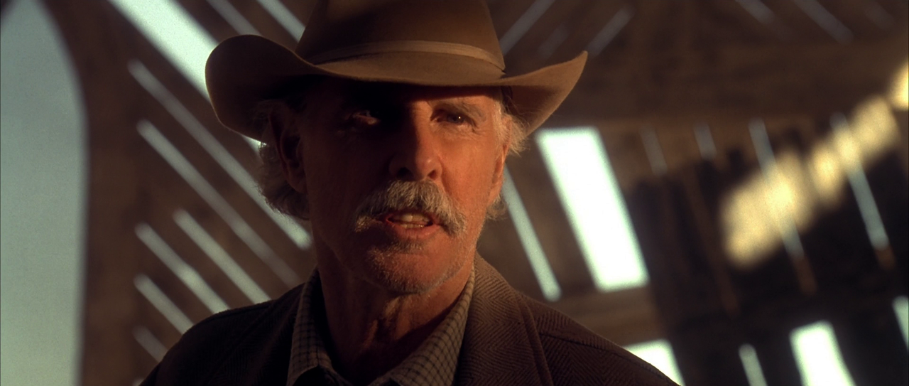 vlcsnap-2023-04-14-20h27m22s062