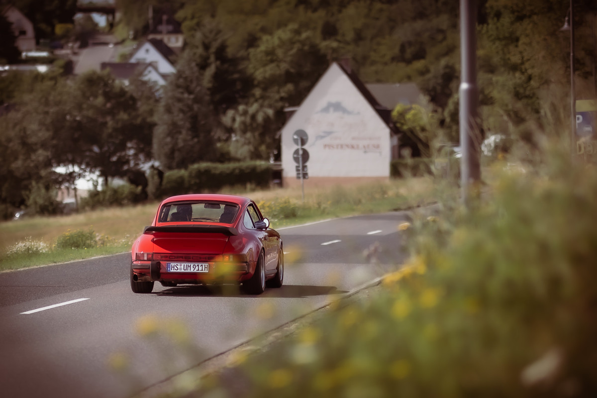 403D4F25-6E60-4625-B2F9-499A7A29F122