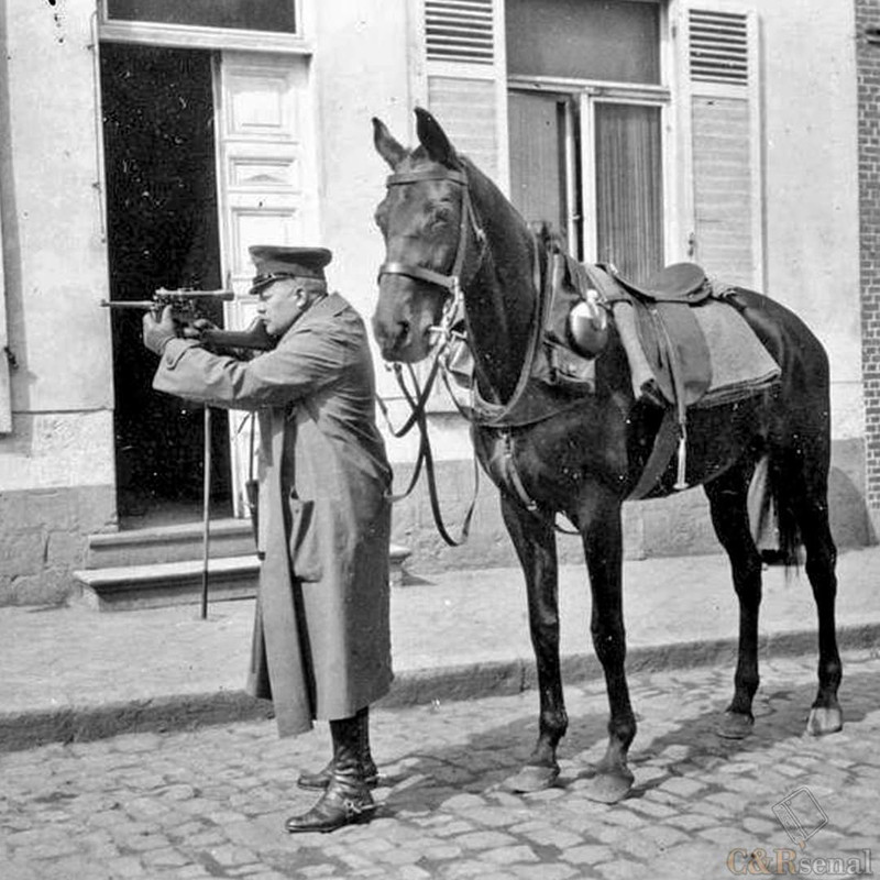 1B7F92E3-EE3E-4D5D-BE8F-49B6EEE924F5