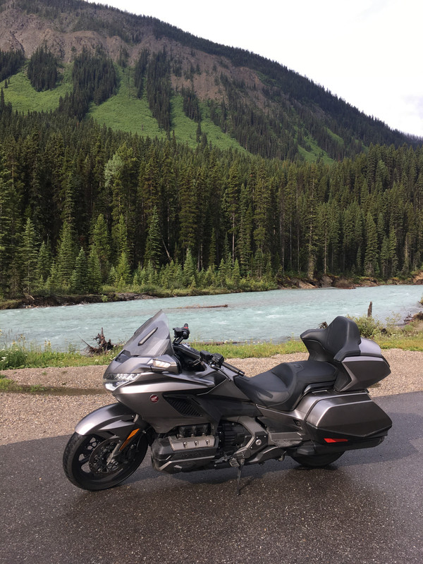 AFEF49CB-6C50-4FA2-BF70-1356E5E5BC16