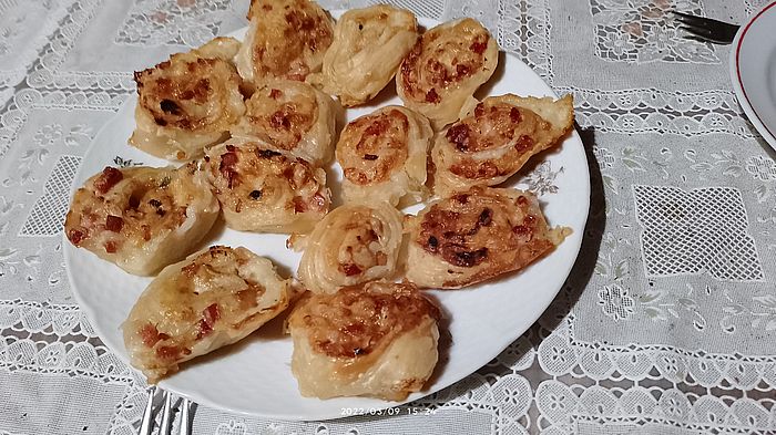 https://i.postimg.cc/xTMWQCTQ/kremsajtos-csiga-2022.jpg