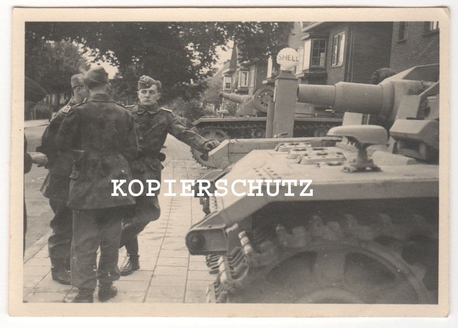 Foto Ausbildung der Sturmgeschütz Battr. 4. Luft