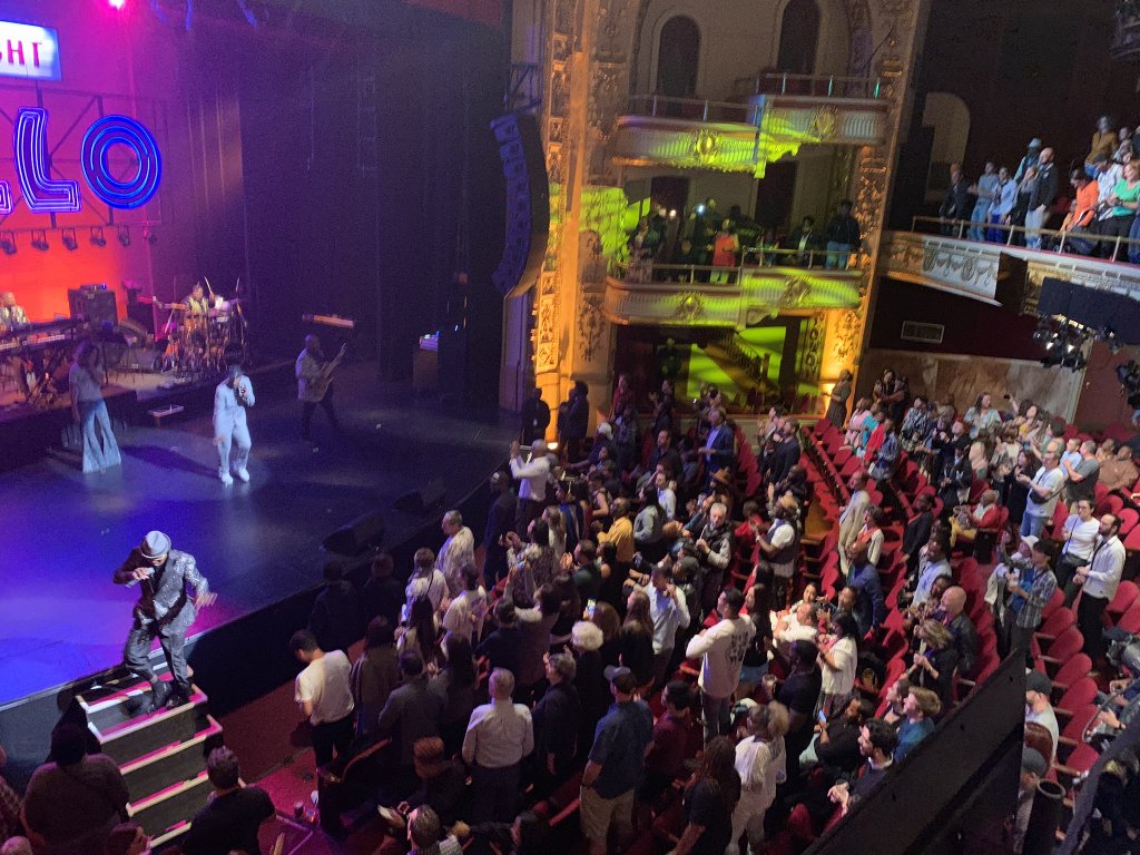 D421C4EC-BA20-425A-90A3-4D4CA70365D3