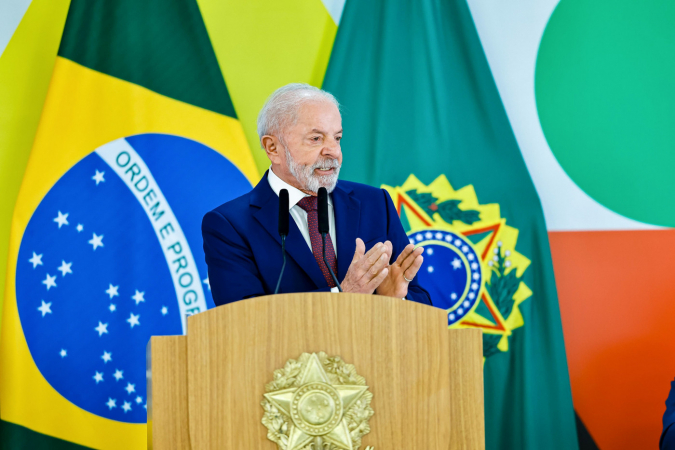 Lula sanciona lei que reduz isenções e tributa bets, mas veta "reciclagem" do orçamento secreto