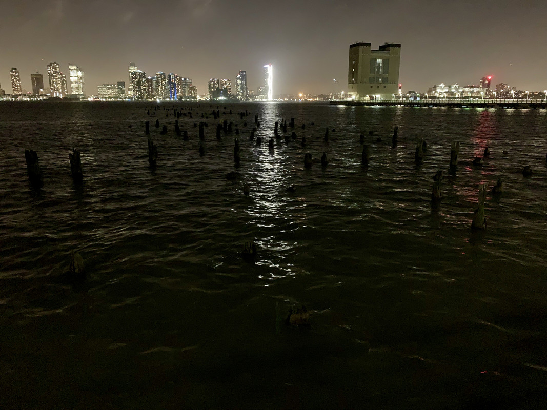 FF753C9D-D536-4C75-84F5-4EE65A36A9D9