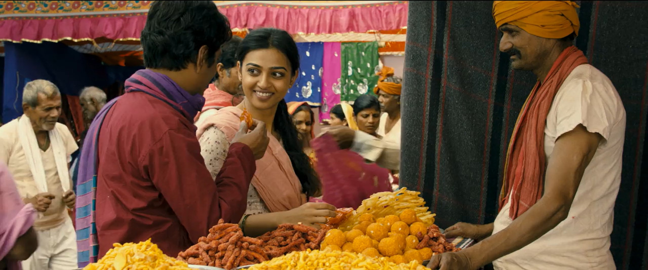 Manjhi: The Mountain Man 2015 WebRip [Hindi] 480p 720p ESub Screenshot