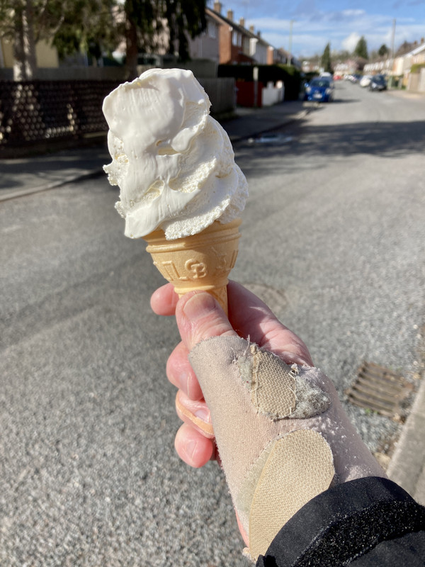 9F292782-AB21-4540-9313-4412D7C387E1