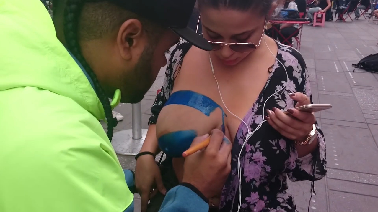 tits public 