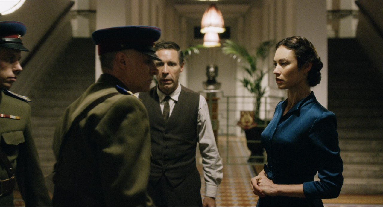 The Death of Stalin (2017).mkv_snapshot_00.15.10_[2018.02.25_02.