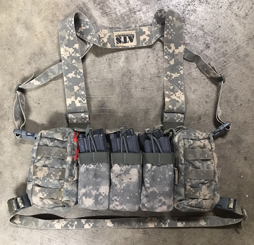 Hunting MK5 Tactical Chest Rig MOLLE Front Panel With Triple 5.56 Magazine  Pouch