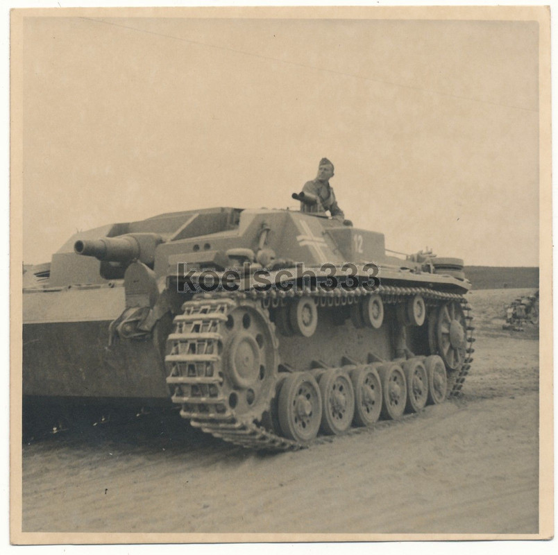 Foto Juchnow Sturmartillerie Panzer Sturmgeschüt