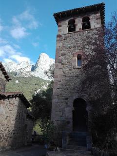 04.- Sta. Maria de Lebeña