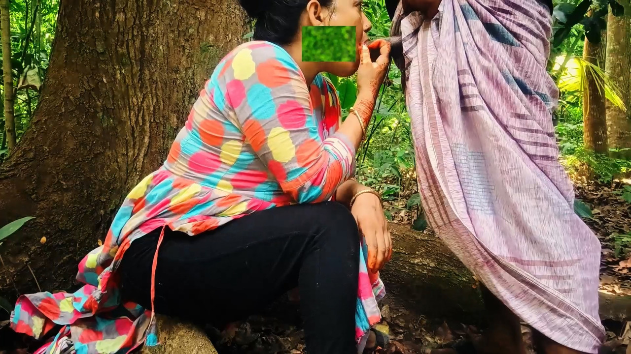 Fuckd and Sexy Talk in the Jungle with the Neighbor.mp4_snapshot_04.20.000