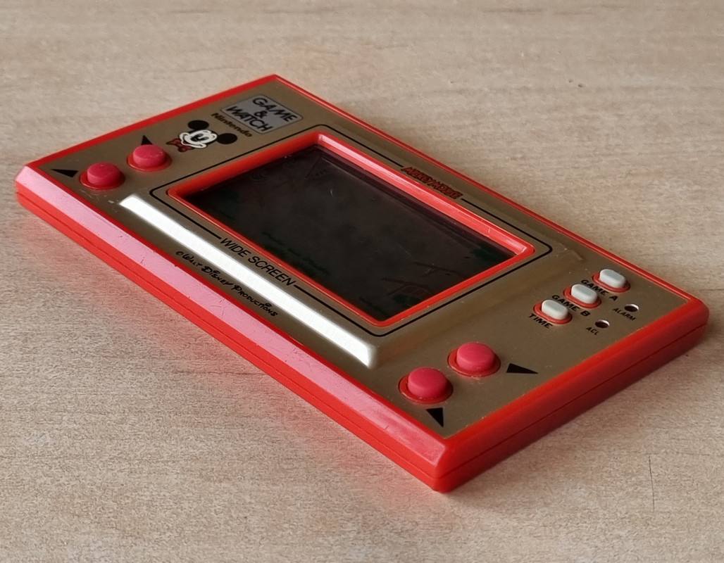 NINTENDO MULTI SCREEN ゲーム&ウォッチ ミッキーマウス ゲームウォッチ『ミッキーマウス』中古販売｜任天堂LCDゲーム
