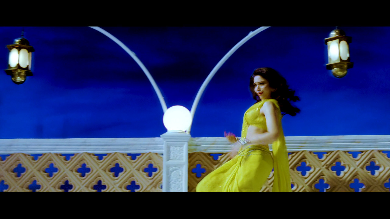 [Image: Tamanna-Hot-Song-From-Himmatwala-Taki-O-...-21-54.jpg]