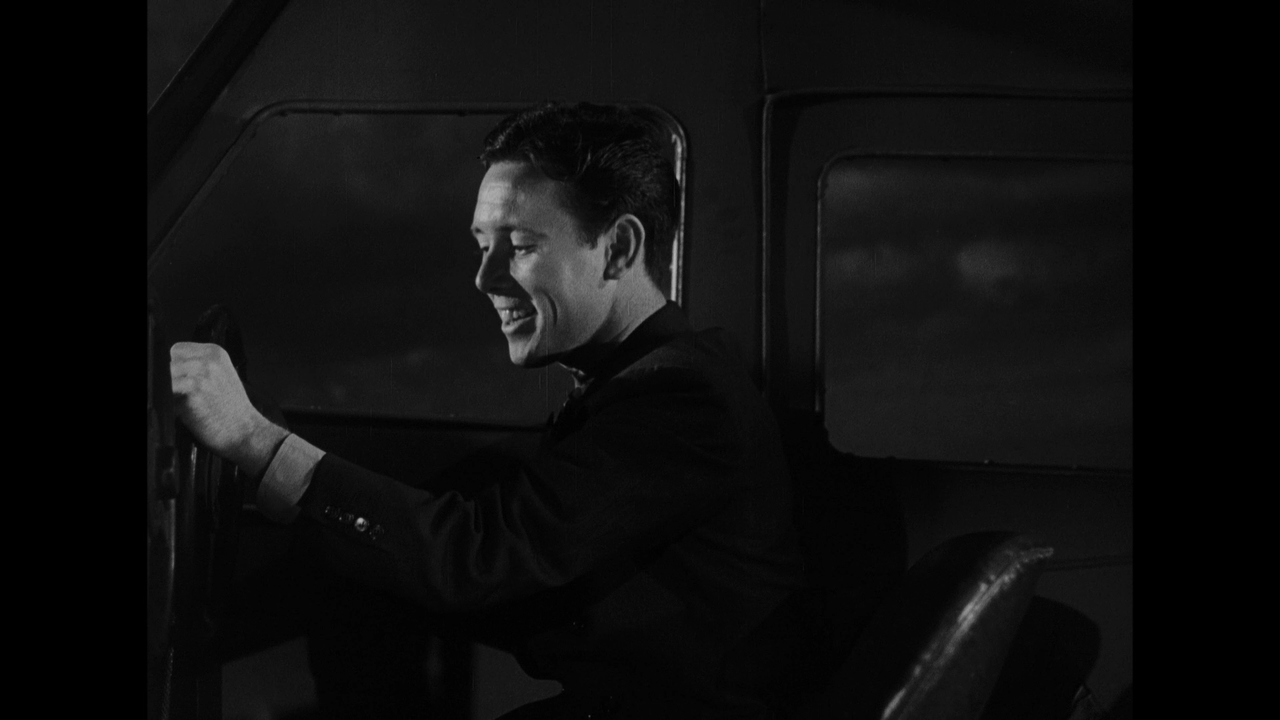 Adventures.of.Captain.Marvel.S01E04.Death.Takes.the.Wheel.1080p.