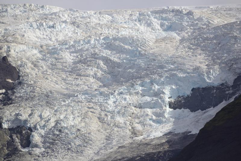 Entre hielo y ceniza. - Islandia, donde la tierra ruge. (16)
