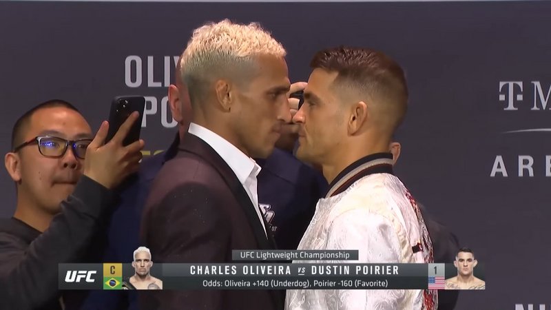 Бойците от UFC 269 лице в лице преди битките