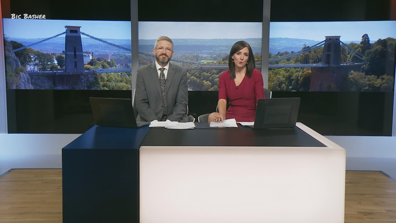 09.23 - 18.00.00 - ITV News West Country. Breaking news and current s....ts_snapshot_12.43.675