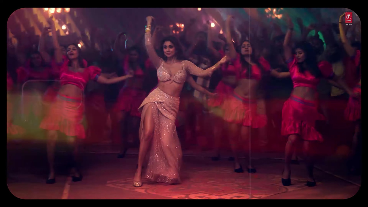 [Image: vlcsnap-2025-11-13-12h36m33s813.jpg]