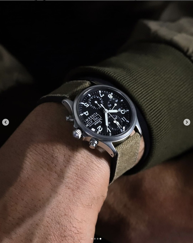 1C58FBCD-7632-487B-AD51-B59D51C219F1