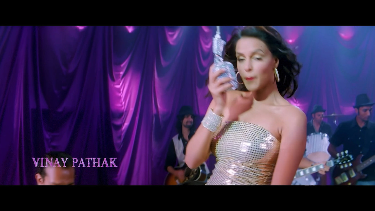 [Image: Neha-Dhupiya-Hot-Song-From-Raat-Gayi-Baa...-47-17.jpg]