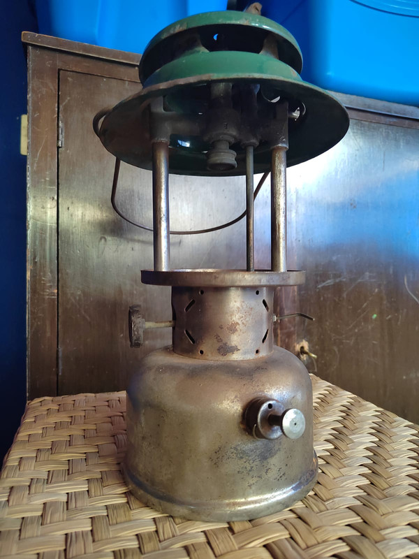 691C4D52-E9BE-4C95-BDB1-9B7C62675706