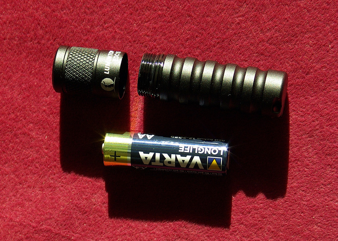 Lumintop EDC15 - 1 x AA / 1 x 14500 Flashlights - BudgetLightForum.com