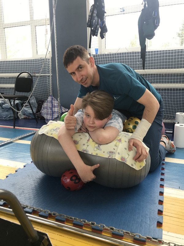 D949828B-9A41-4F3F-8D87-690E40141935