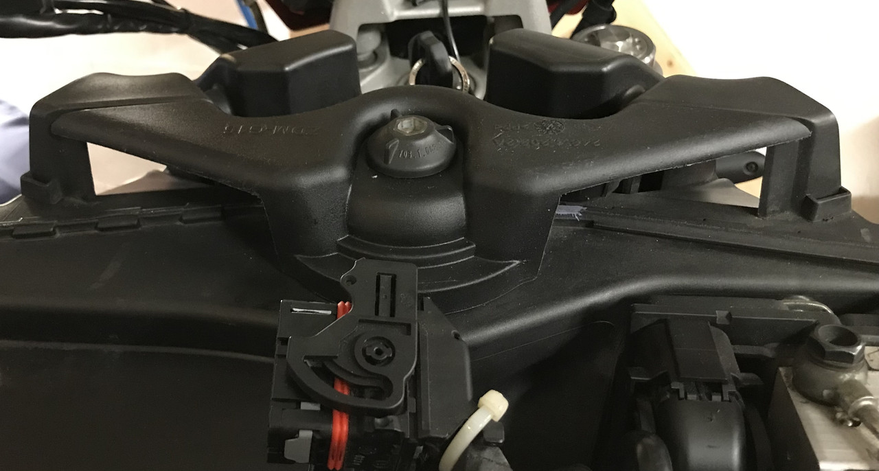 4E6E4014-6129-4B7B-867A-1A23584F3C81