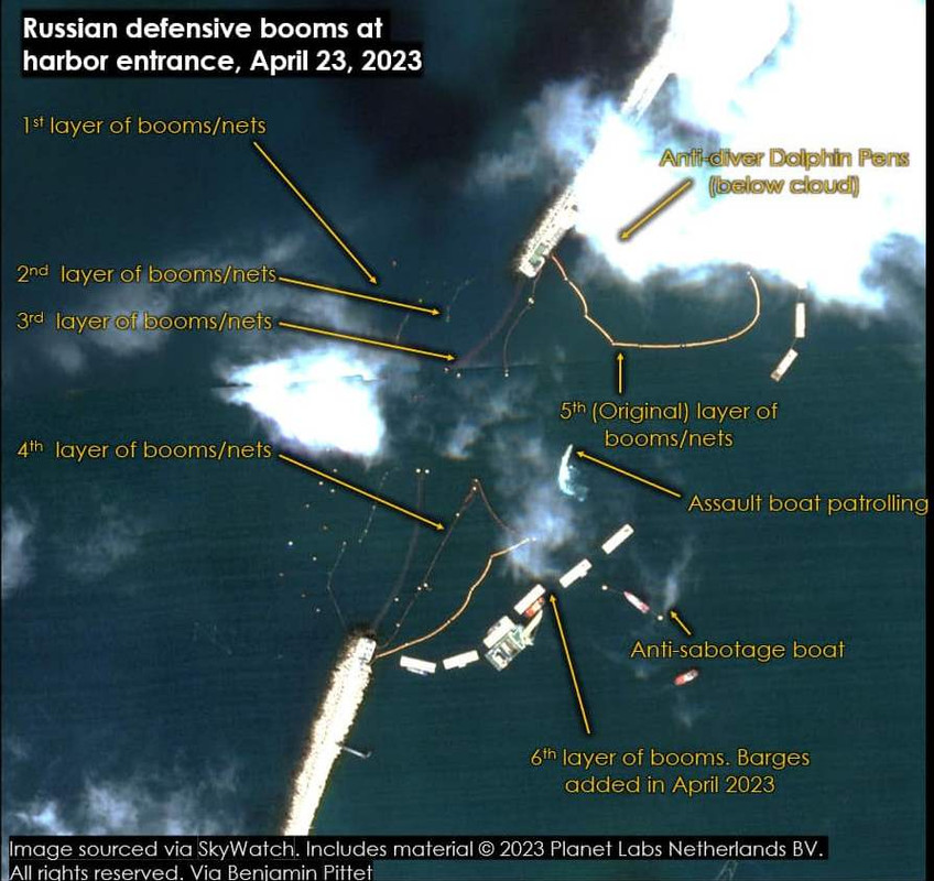 https://i.postimg.cc/xTnpc2S6/Russia-Ukraine-Sevastopol-Defenses.jpg