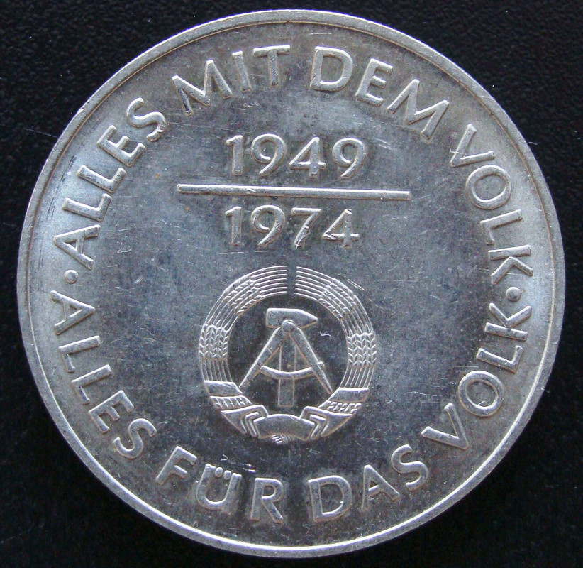 10 Marcos. República Democrática Alemana (1974) 25 Aniversario RDA-10-Marcos-1974-25-Aniversario-RDA-anv