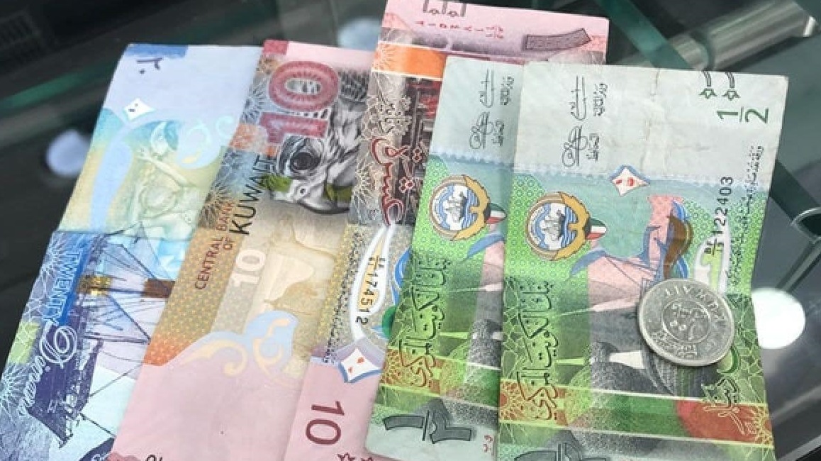 الشال: زيادات الرواتب خاطئة ونفقاتها بالموازنة 20.8 مليار دينار