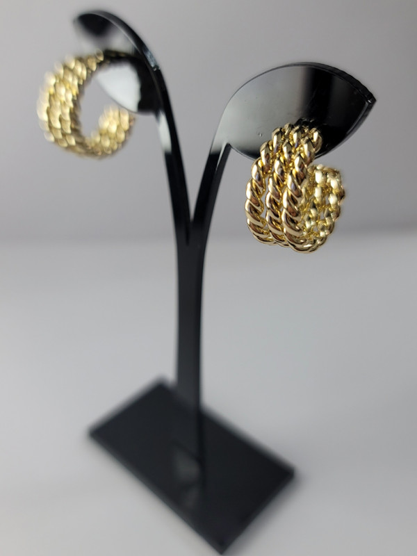 Arete dorado 6