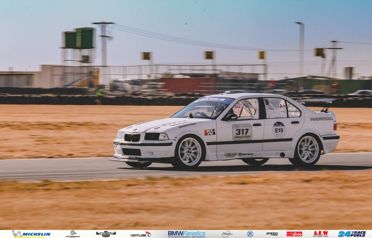 BMWFanatics RD19 Divio (115)