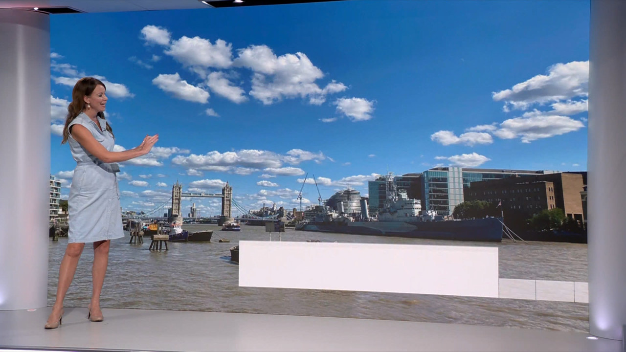BBC London News_20230822_18301900.ts_snapshot_26.55.809