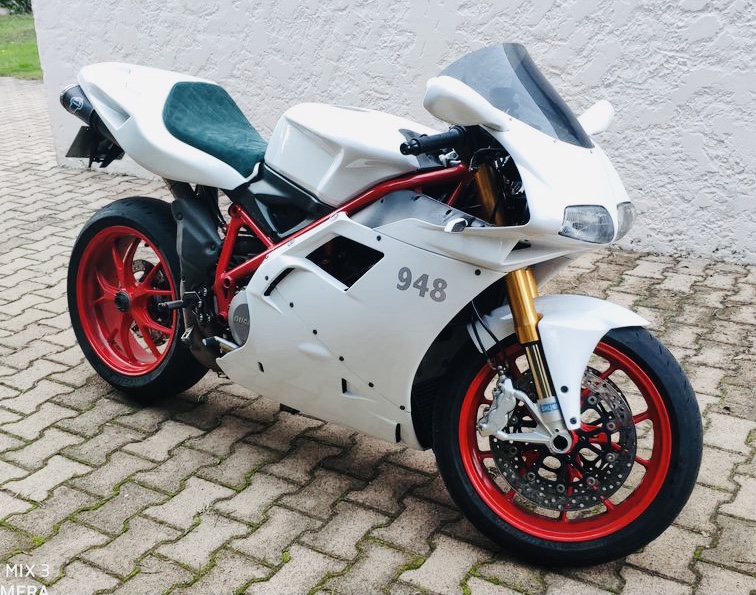 9AC71106-76B2-41F5-A31B-E50E972A7C3C