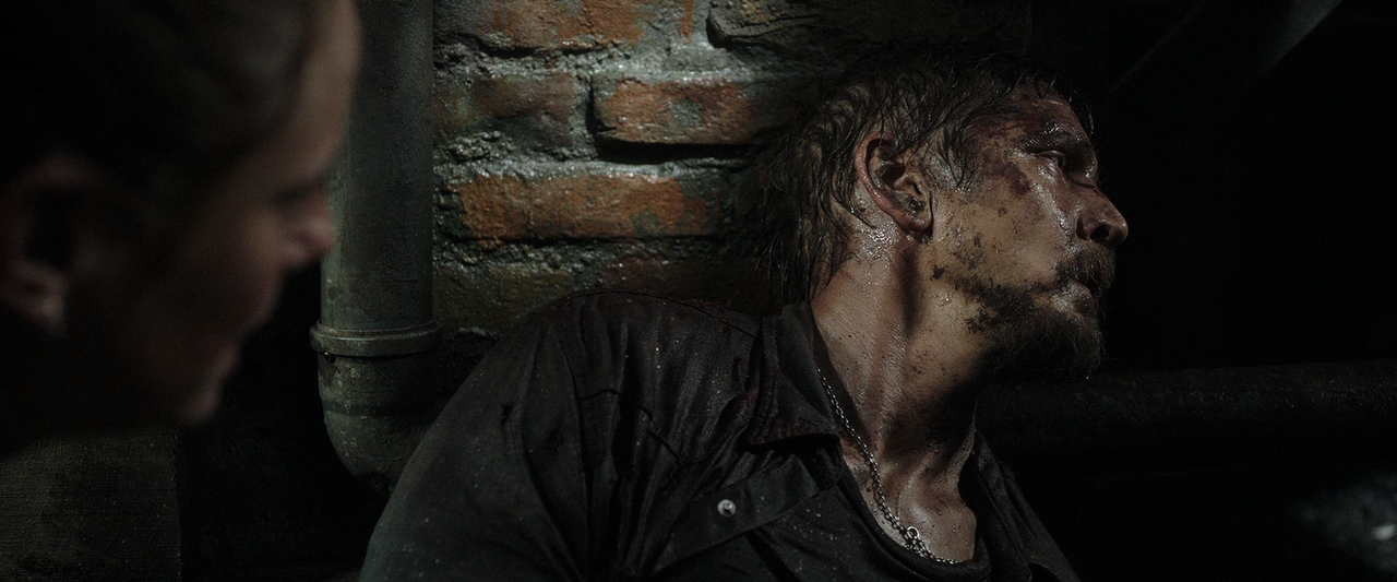 Crawl Movie Screenshot